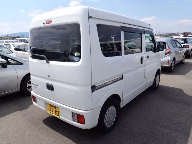 MITSUBISHI MINICAB