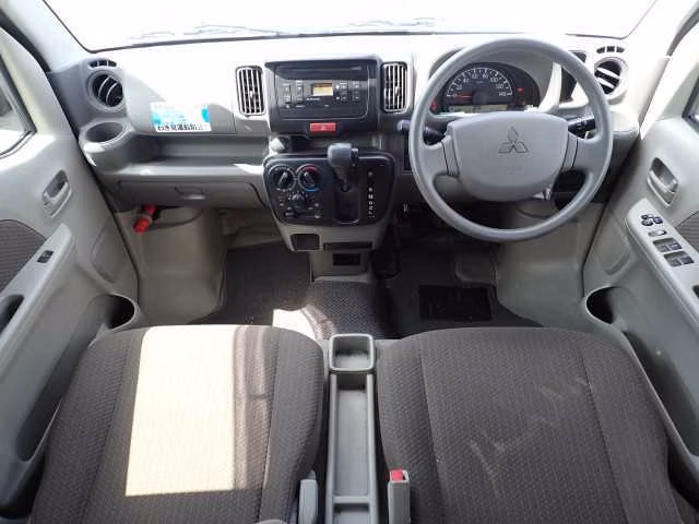 MITSUBISHI MINICAB