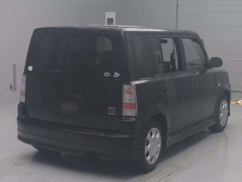 TOYOTA BB