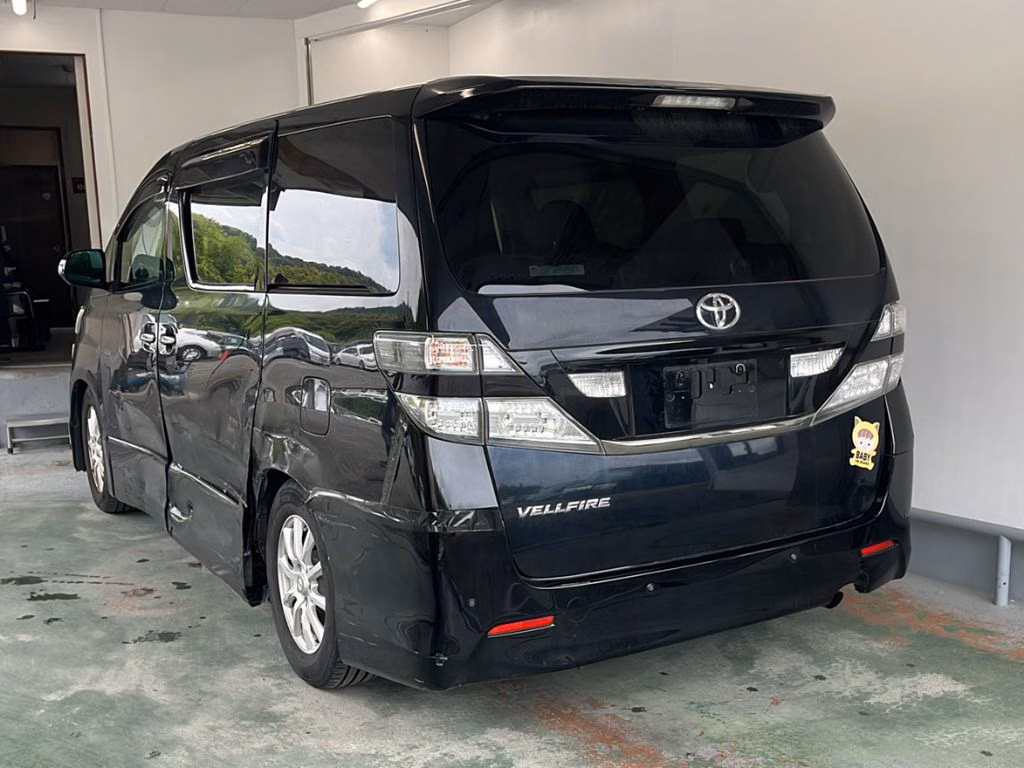 TOYOTA VELLFIRE