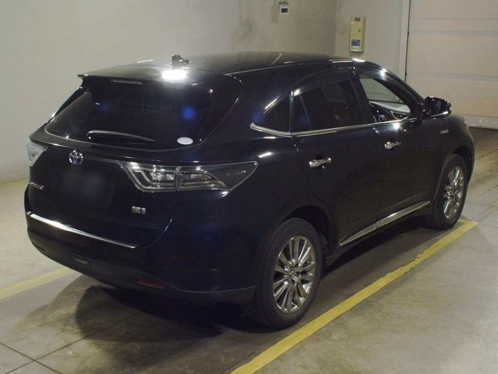 TOYOTA HARRIER