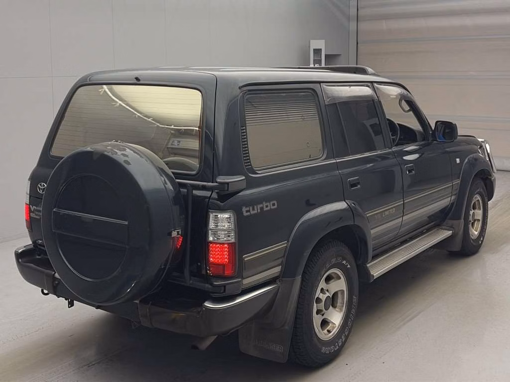 TOYOTA LAND CRUISER