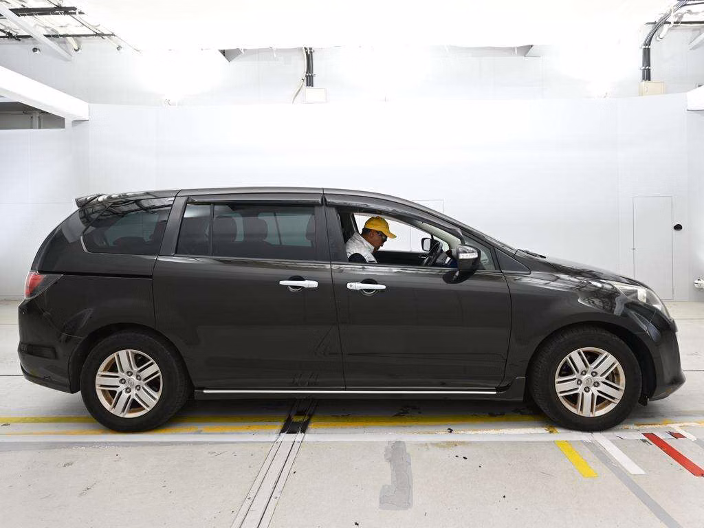 MAZDA MPV