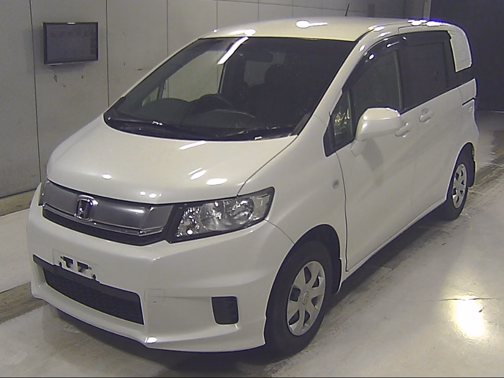 HONDA FREED SPIKE