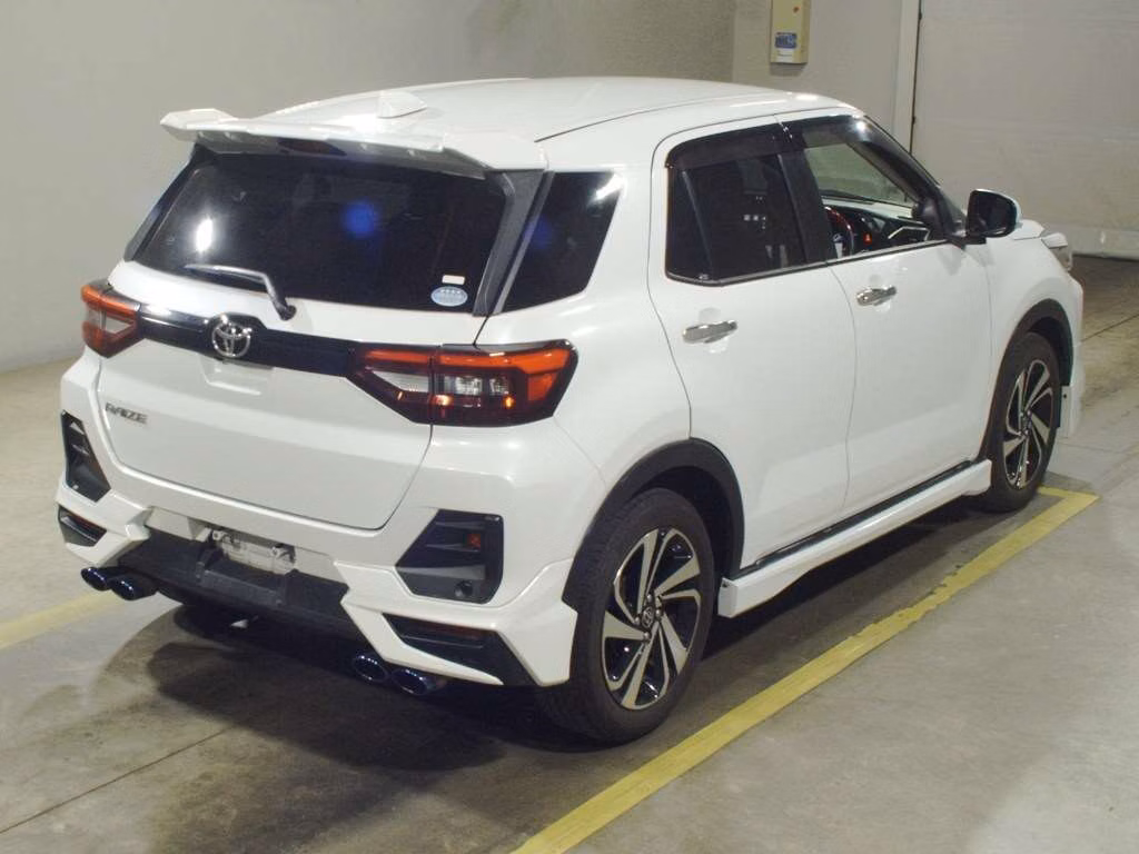TOYOTA RAIZE