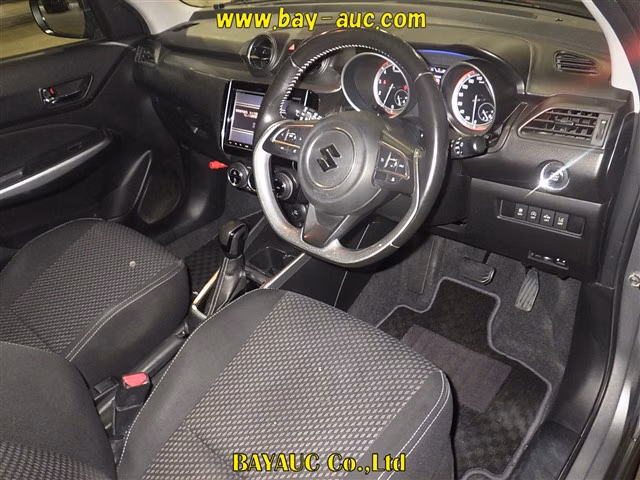 SUZUKI SWIFT
