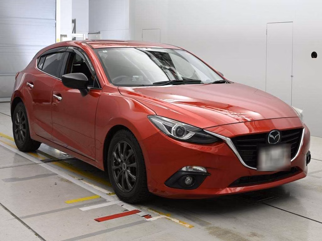 MAZDA AXELA