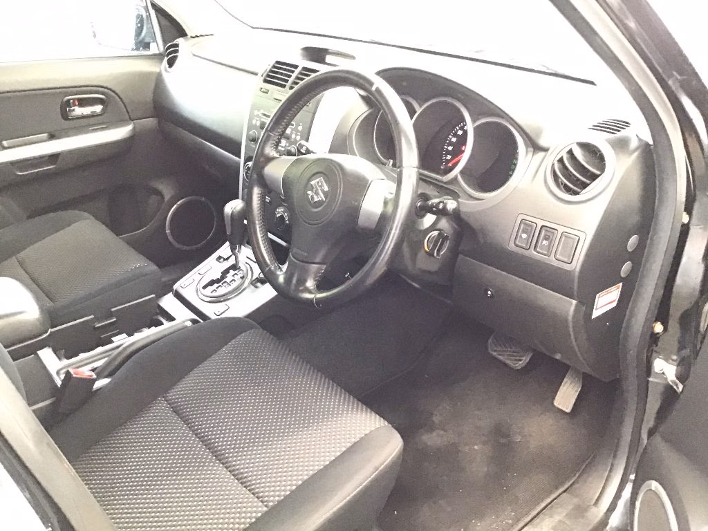 SUZUKI ESCUDO