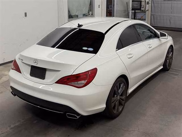 MERCEDES-BENZ CLA-CLASS