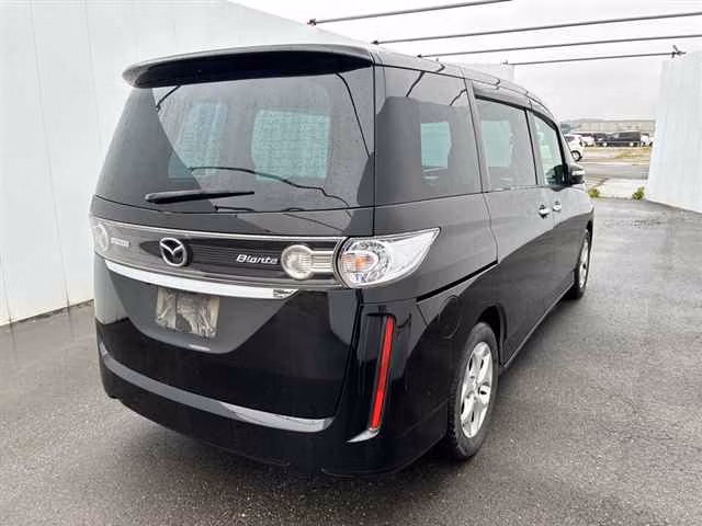 MAZDA BIANTE
