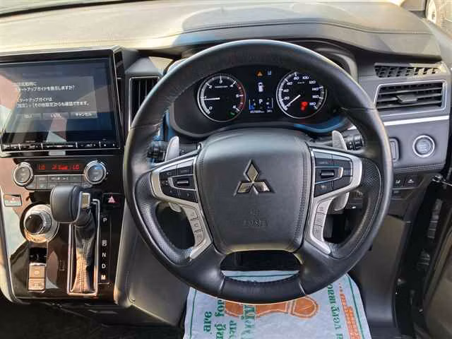 MITSUBISHI DELICA D:5