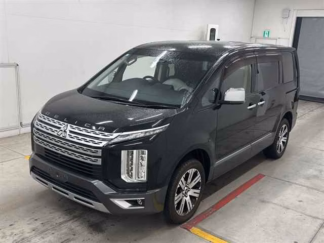 MITSUBISHI DELICA D:5