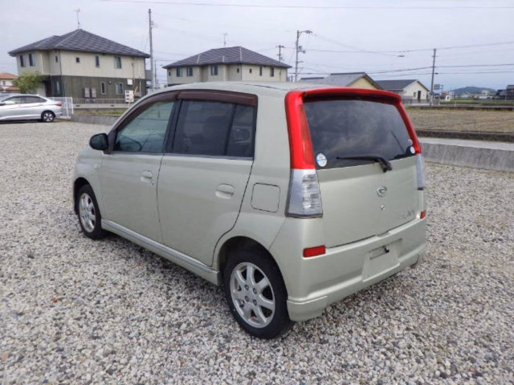 DAIHATSU MIRA AVY