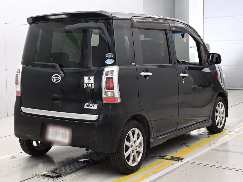 DAIHATSU TANTO EXE