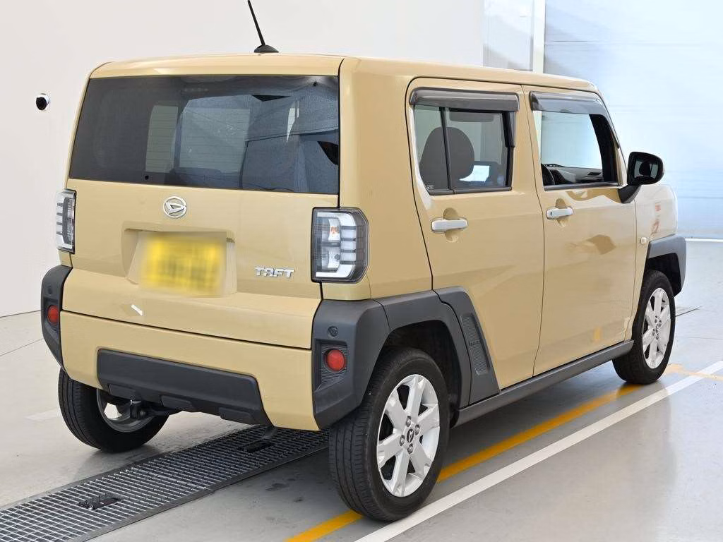 DAIHATSU TAFT