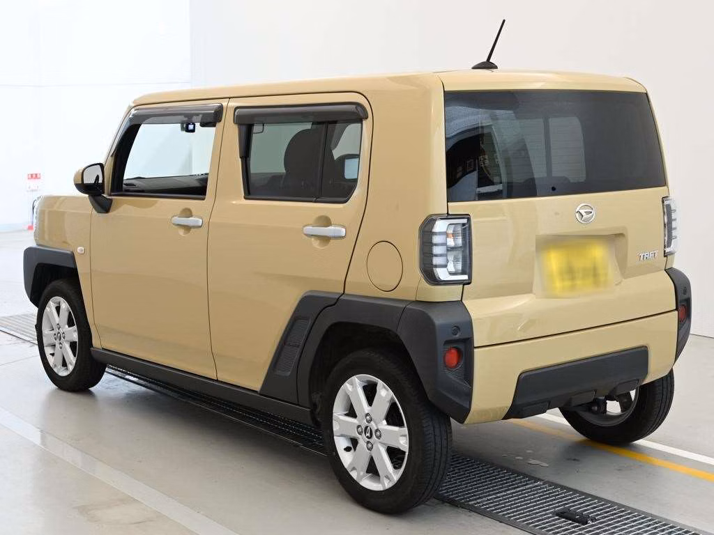 DAIHATSU TAFT
