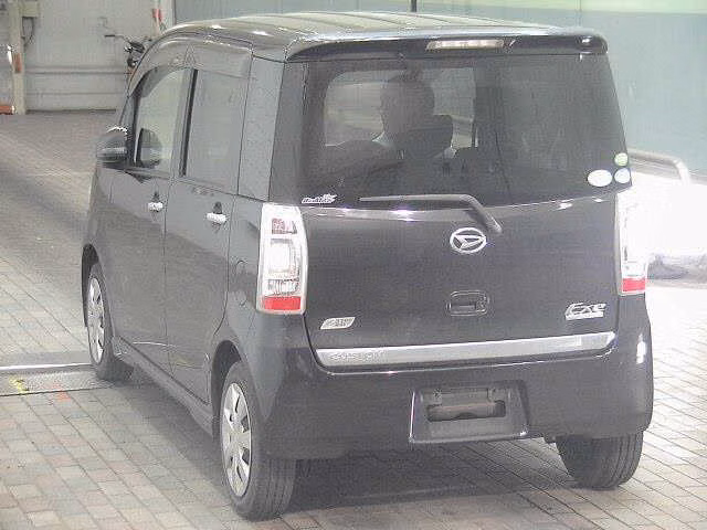 DAIHATSU TANTO EXE