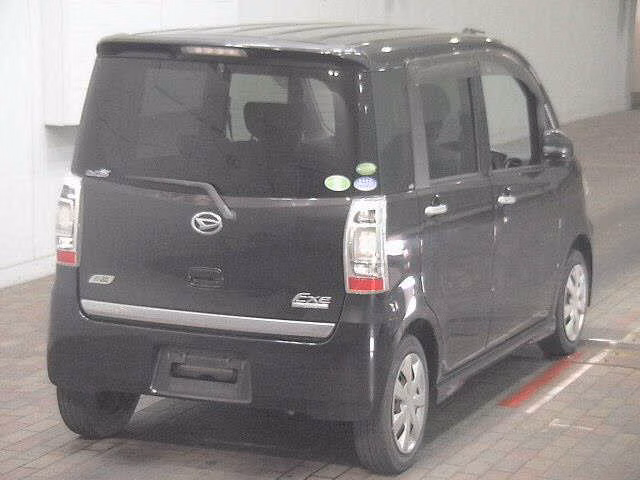 DAIHATSU TANTO EXE