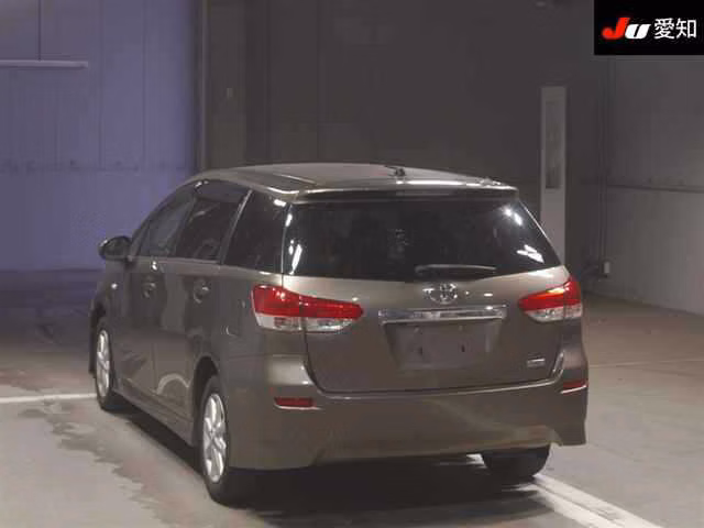 TOYOTA WISH