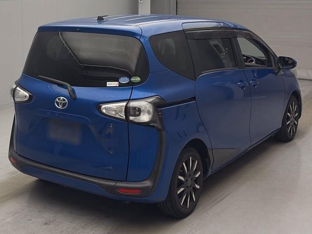 TOYOTA SIENTA