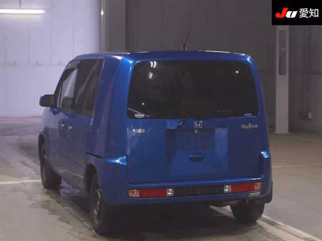 HONDA MOBILIO SPIKE