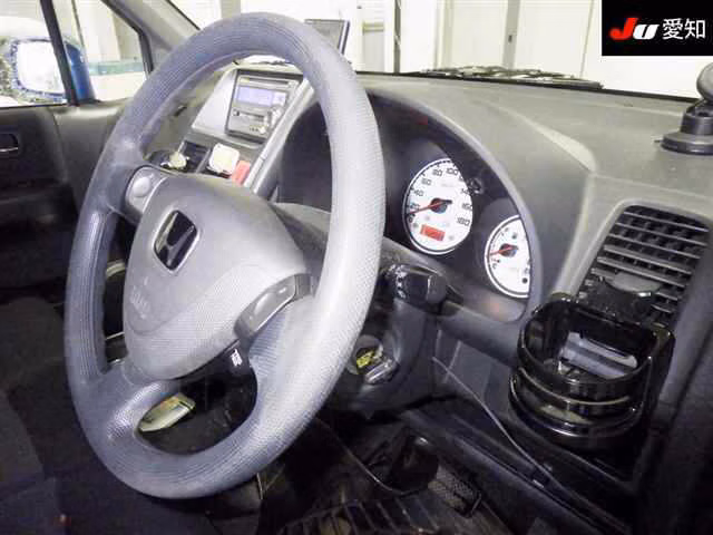 HONDA MOBILIO SPIKE