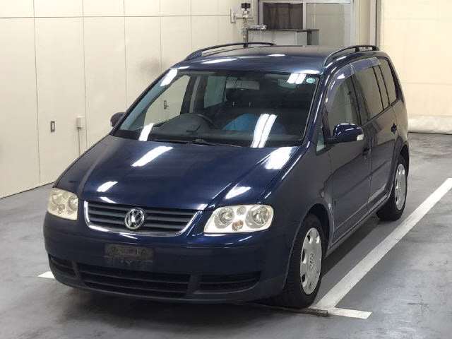 VOLKSWAGEN TOURAN