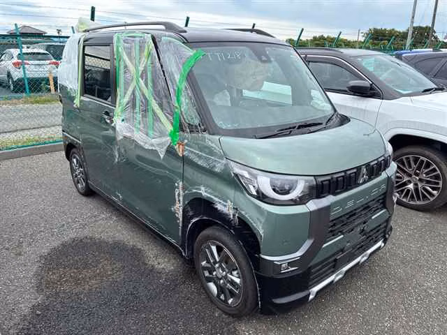 MITSUBISHI DELICA MINI