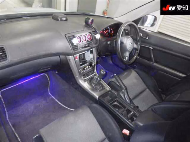 SUBARU LEGACY