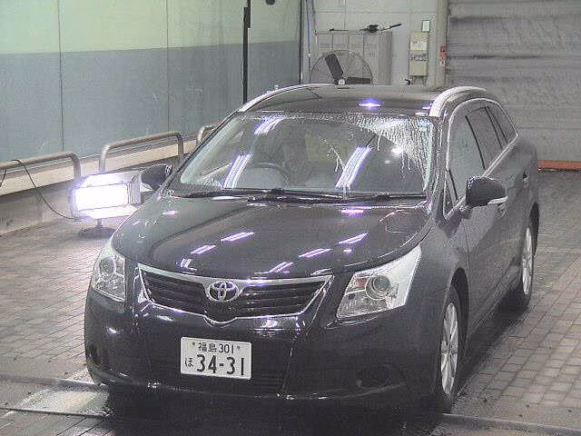 TOYOTA AVENSIS