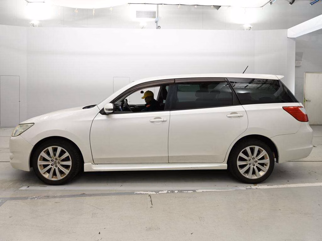 SUBARU EXIGA