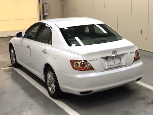 TOYOTA MARK X