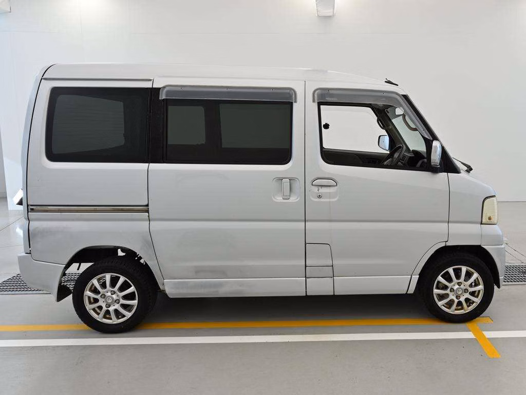 MITSUBISHI TOWN BOX