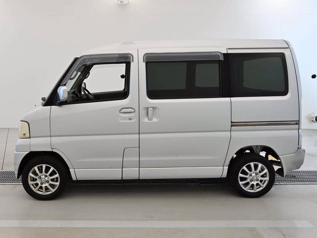 MITSUBISHI TOWN BOX
