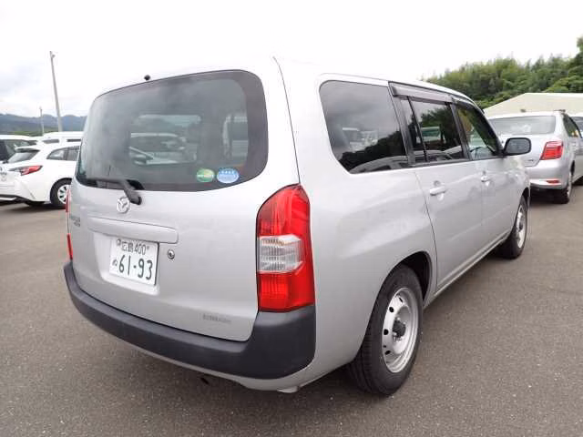 MAZDA FAMILIA