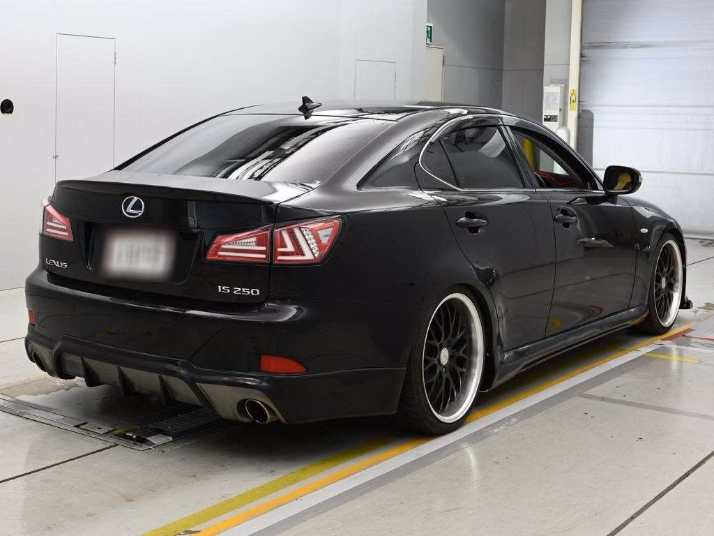 LEXUS IS250