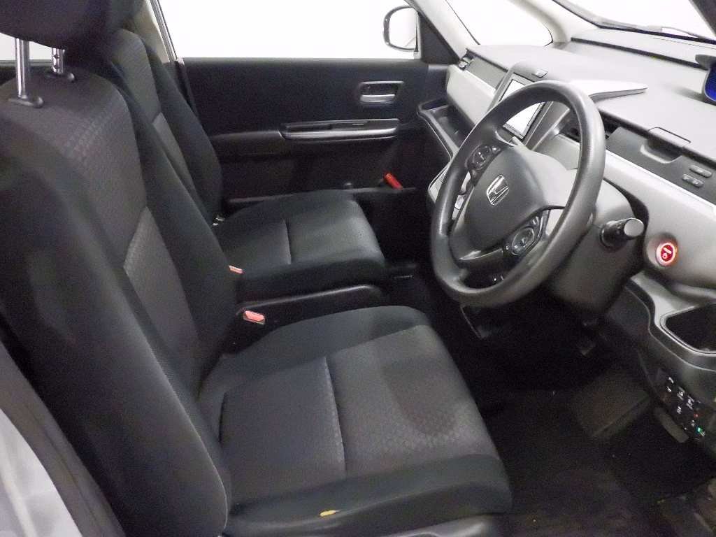 HONDA FREED+