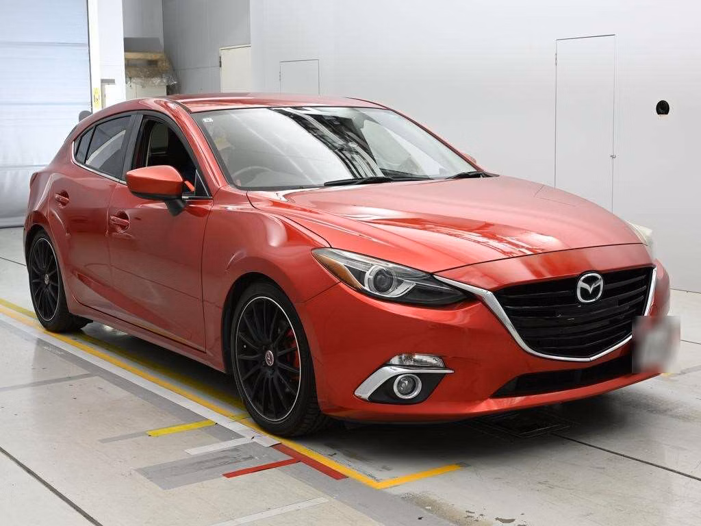MAZDA AXELA