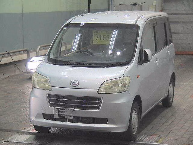 DAIHATSU TANTO EXE