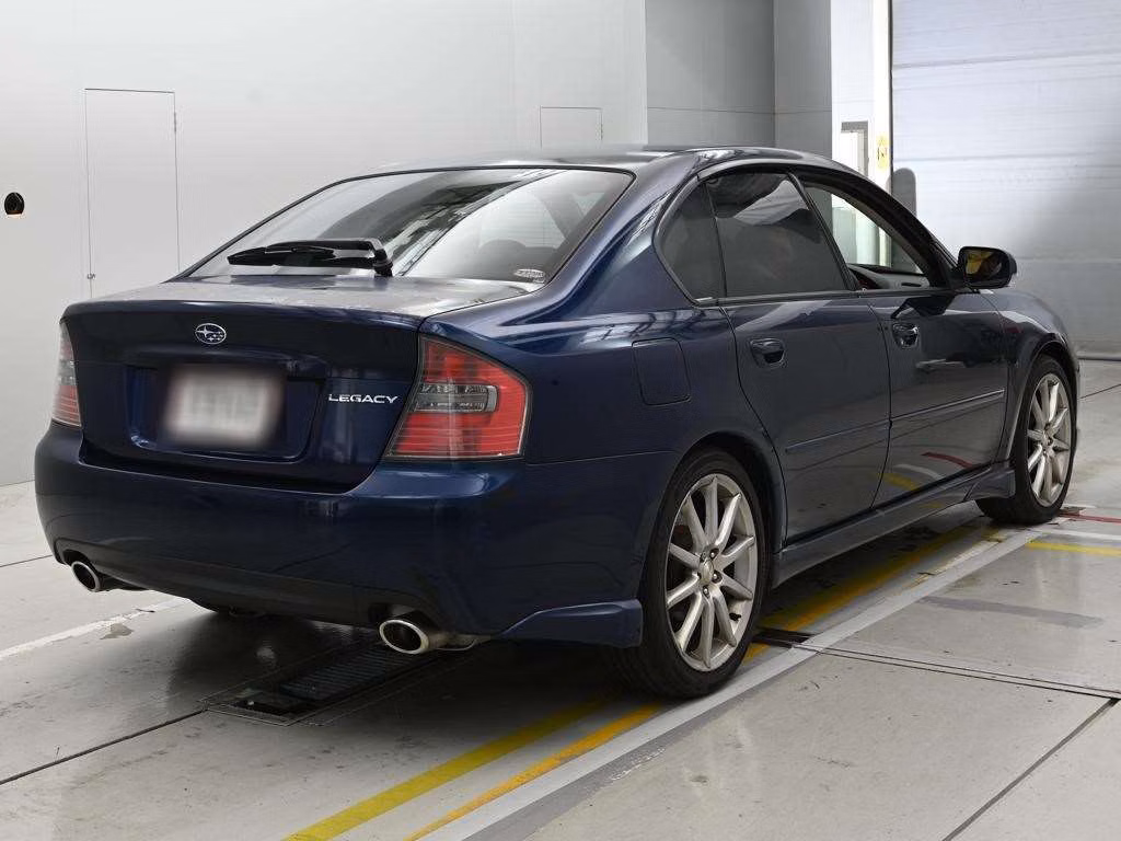SUBARU LEGACY B4