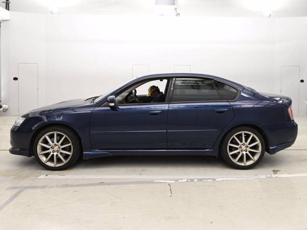 SUBARU LEGACY B4