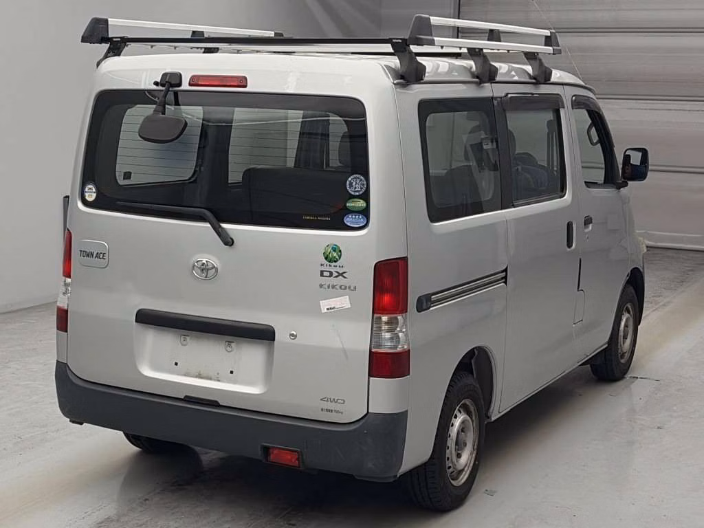 TOYOTA LITE ACE