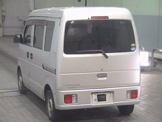 MITSUBISHI MINICAB