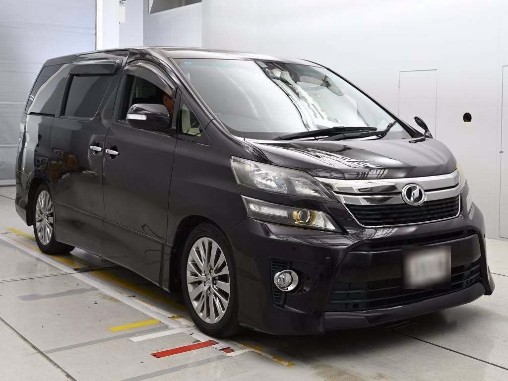 TOYOTA VELLFIRE