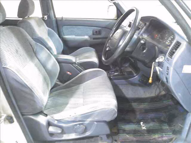 TOYOTA HILUX SURF