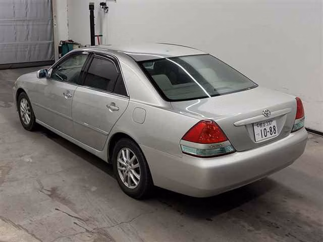 TOYOTA MARK II