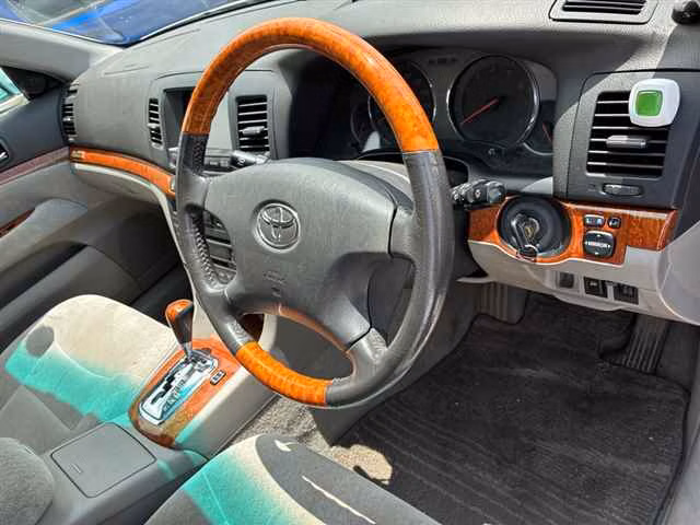 TOYOTA MARK II