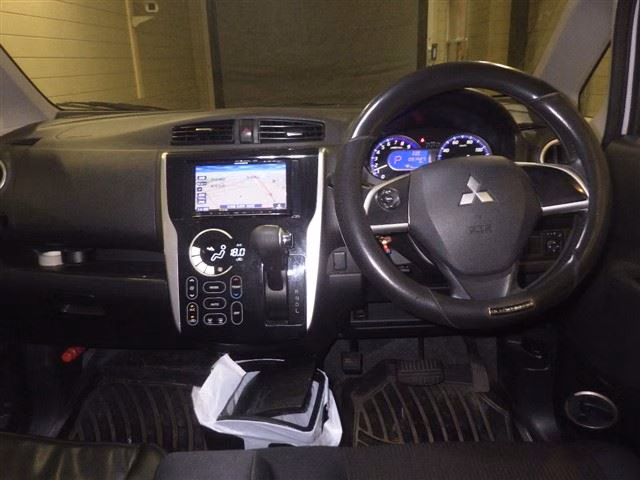 MITSUBISHI EK CUSTOM