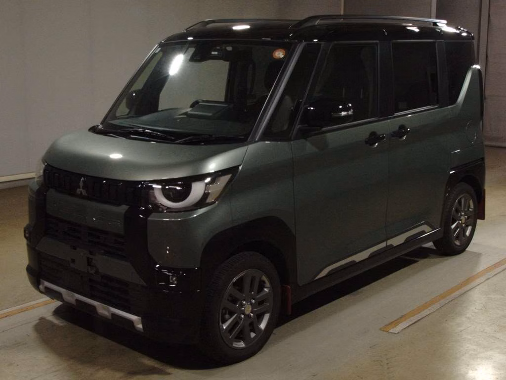 MITSUBISHI DELICA MINI