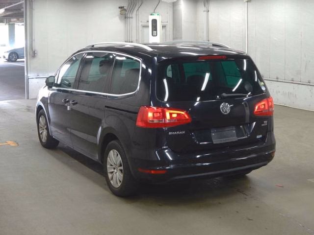 VOLKSWAGEN SHARAN
